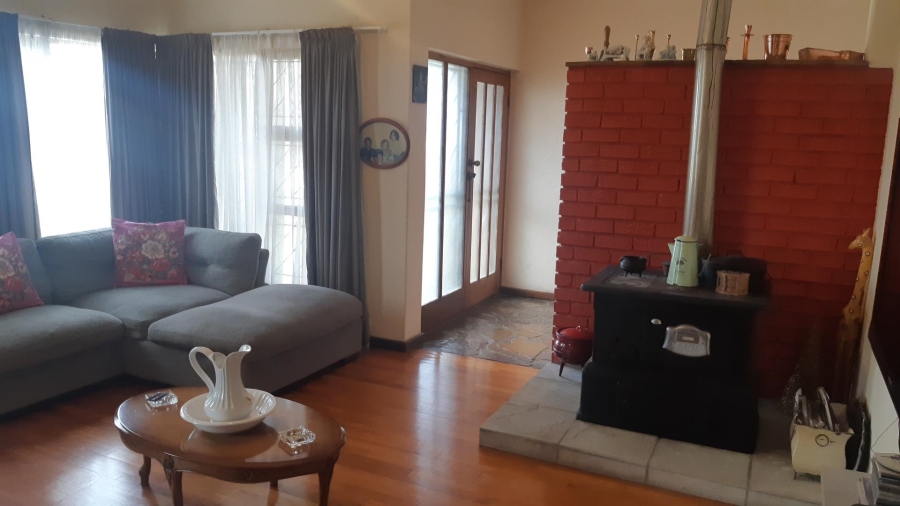 To Let 1 Bedroom Property for Rent in Soneike Western Cape